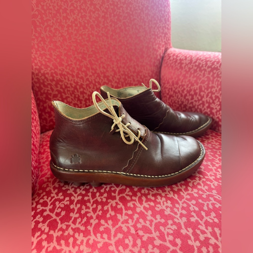 El Naturalista Boots, Size 38, Brown